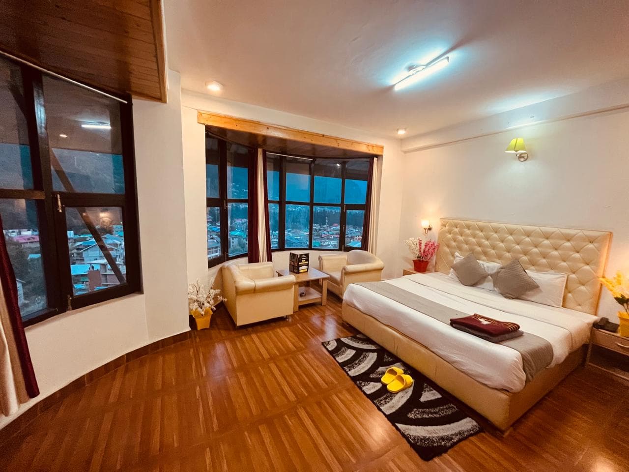 Hotel Hidimba Palace photo 5